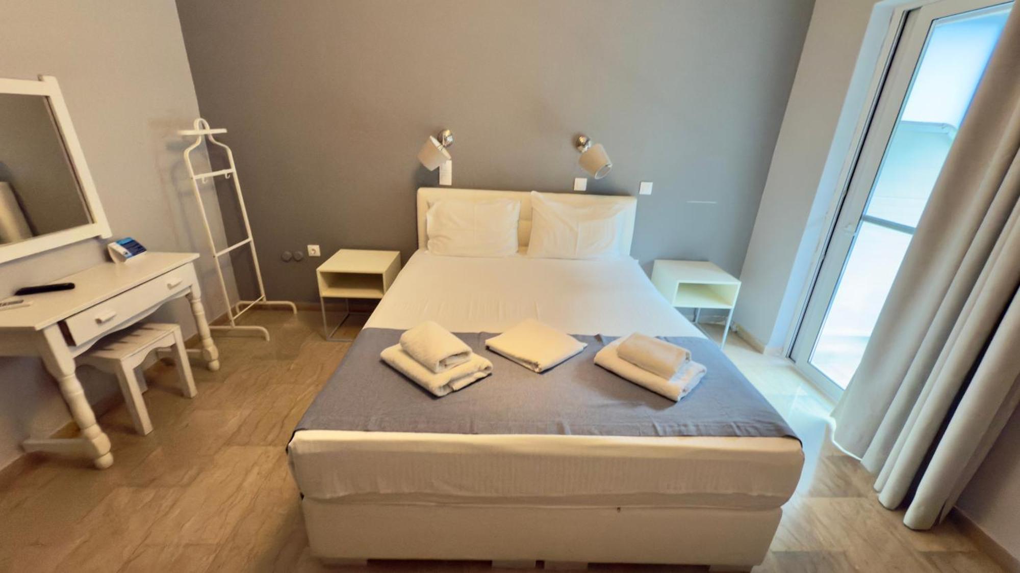 Hotel Ponti 2*