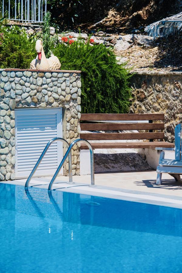 Ponti Vasiliki (Lefkada)